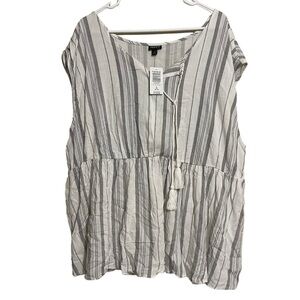 Torrid NWT Striped Peplum Rayon Slub Dolman Top Blouse White Gray Plus Size 3X